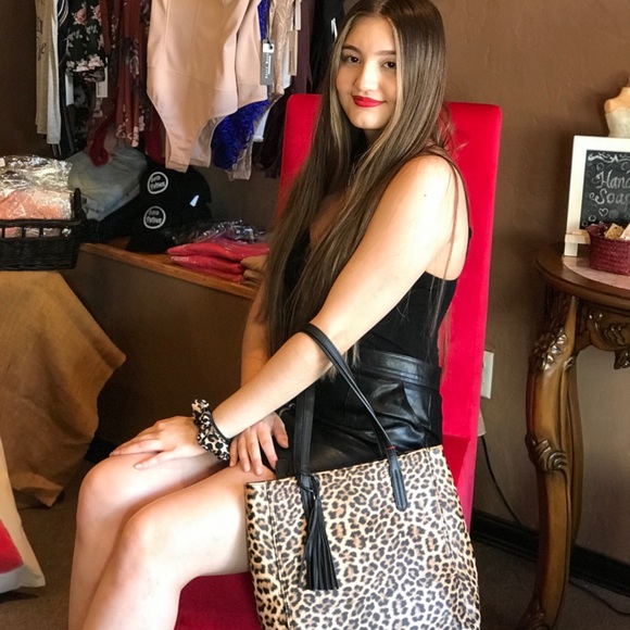 Leopard Print Handbag-LAST ONE - Picture 5 of 7